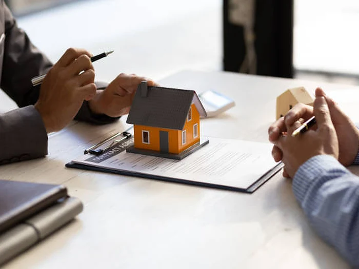 About MC Mortgage Solutions, refinance your home loan with our Brisbane experts