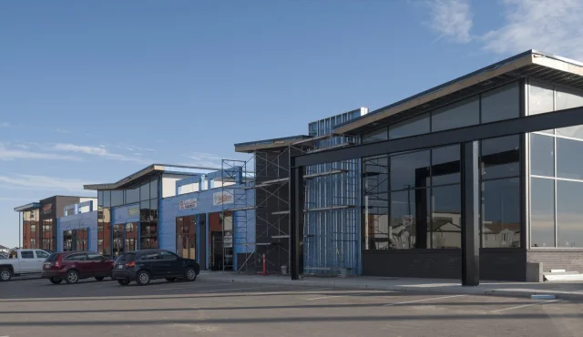 Commercial property investment loans Brisbane, QLD for tenanted offices, warehouses and retail