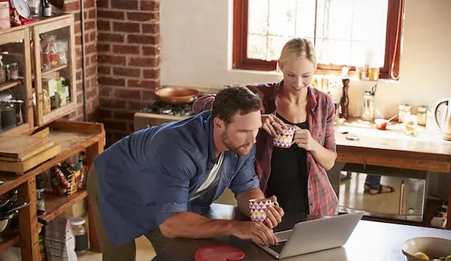 Brisbane home loan refinancing, comparing lenders for a better rate at home