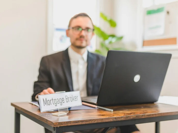 Loan broker for Hemmant, Queensland covering home, investment, car and commercial property loans