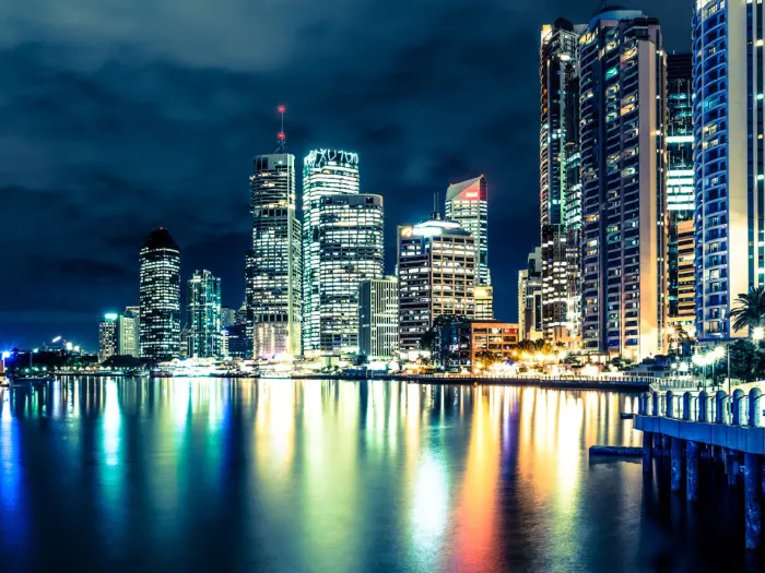 Brisbane city skyline, the risks of commercial investment lending for property buyers